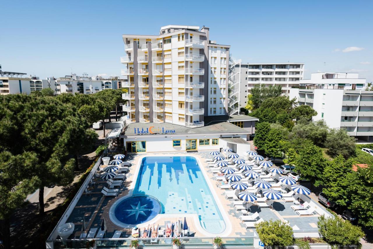 Hotel Luna Бибионе Экстерьер фото